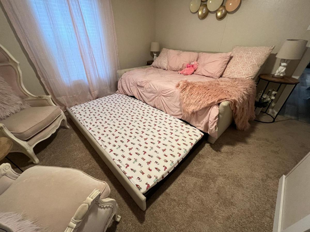 Pink Flamingo House Villa Коко Екстериор снимка